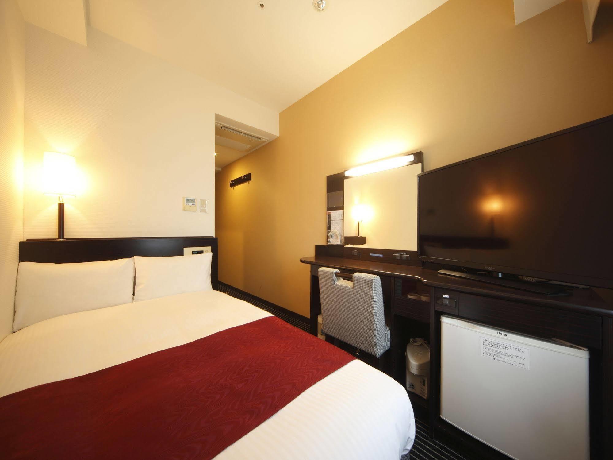 Apa Hotel Sendai Eki Itsutsubashi Eksteriør bilde